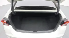 2023 Kia K5 Prestige — фото 20