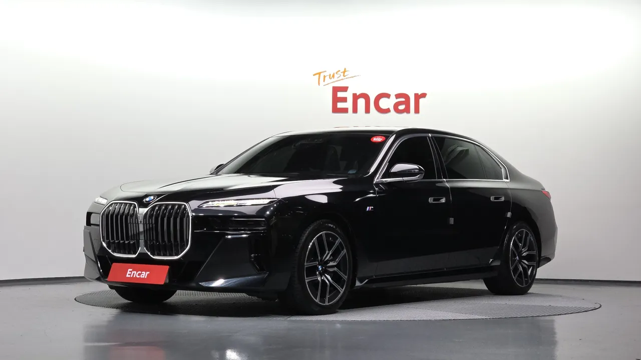 2023 BMW 7-Series 740i sDrive M Sport