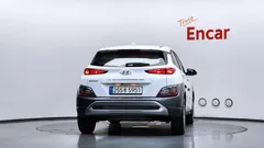 2022 Hyundai Kona Gasoline 2.0 2WD, белый — фото 4