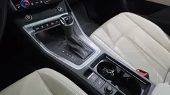 2022 Audi Q3 35 TDI Premium — фото 9