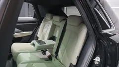 2022 Audi Q3 35 TDI Premium — фото 16