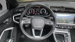 2022 Audi Q3 35 TDI Premium — фото 18