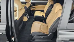 2023 Kia Carnival Diesel 9-Seater Prestige — фото 11
