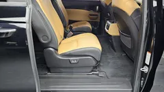 2023 Kia Carnival Diesel 9-Seater Prestige — фото 12