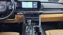 2023 Kia Carnival Diesel 9-Seater Prestige — фото 17