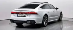 2021 Audi A7 50 TDI Quattrp Premium, белый — фото 2