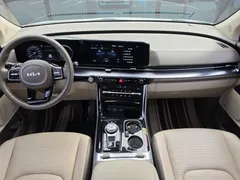 2023 Kia Carnival Diesel 9-Seater Hi-Limousine — фото 14