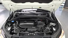 2024 BMW X1 xDrive 20i M Sport, белый — фото 6