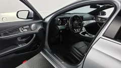 2022 Mercedes-Benz E-Class E350 4MATIC AMG Line — фото 10