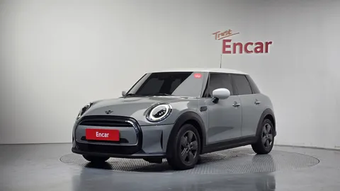 2023 Mini Cooper 5Door Classic Launch Pack