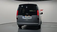 2022 Hyundai Staria Cargo 3-Seater — фото 4