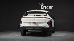 2023 Hyundai Kona Gasoline 2.0 2WD, белый — фото 4