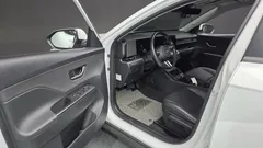 2023 Hyundai Kona Gasoline 2.0 2WD, белый — фото 10