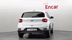 2023 Hyundai Venue 1.6 Smart — фото 4
