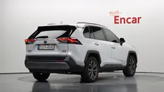2024 Toyota RAV4 2,5 4WD Hybrid LTD, белый — фото 2
