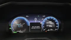 2024 Toyota RAV4 2,5 4WD Hybrid LTD, белый — фото 8