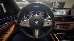 2022 BMW 7-Series 740i M Sport — фото 16