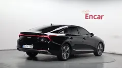 2023 Kia K8 Signature — фото 2