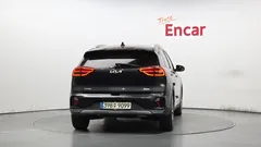 2022 Kia Niro 1.6 HEV, серый — фото 4