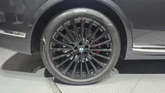2022 BMW X7 xDrive 40d Design Pure Excellence 7-Seater — фото 5