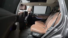 2022 BMW X7 xDrive 40d Design Pure Excellence 7-Seater — фото 12