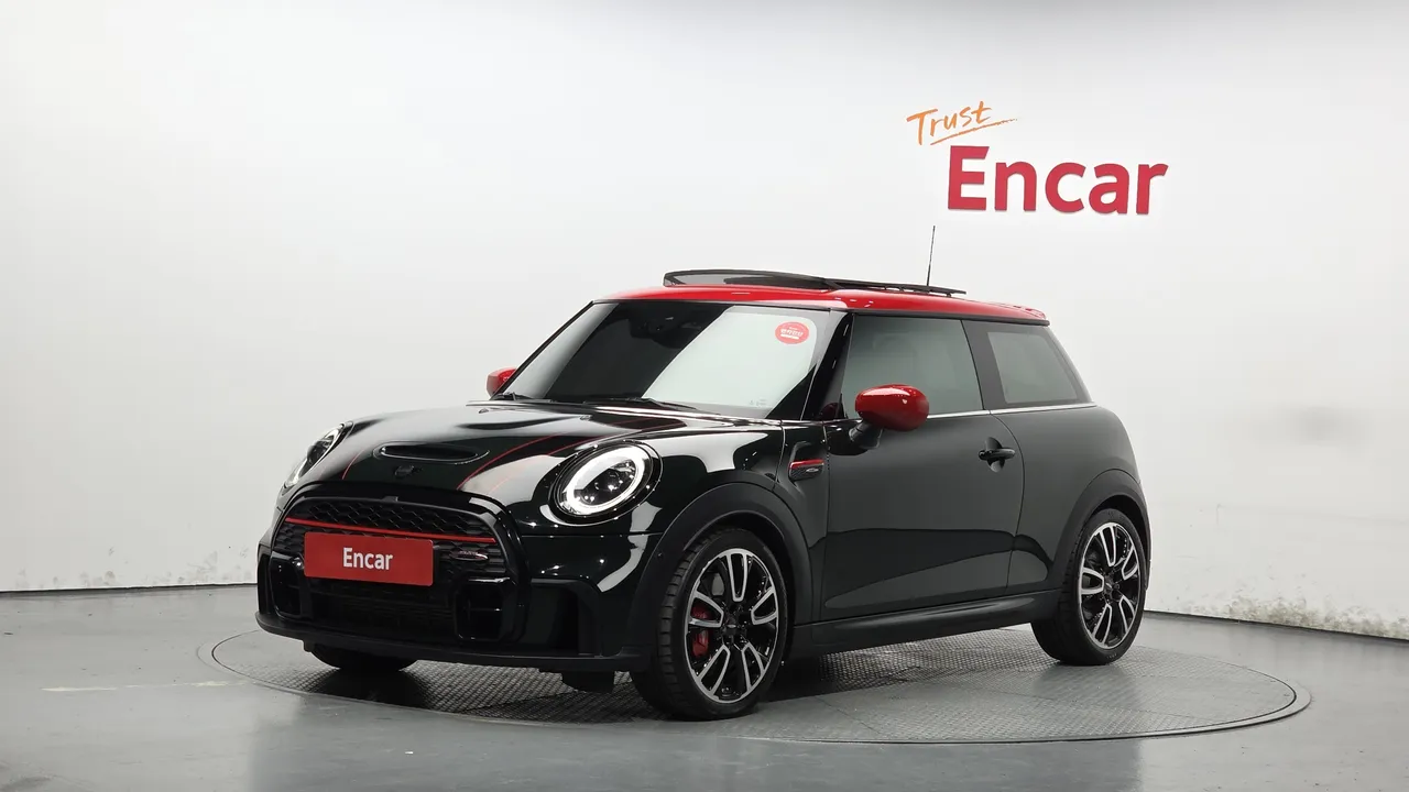 2023 Mini Cooper JCW