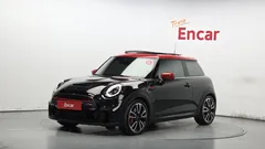 2023 Mini Cooper JCW — фото 1