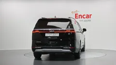 2023 Kia Carnival Diesel 9-Seater Prestige — фото 4