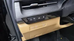 2023 Kia Carnival Diesel 9-Seater Prestige — фото 18