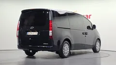 2022 Hyundai Staria Cargo 5-Seater — фото 2