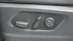 2022 Hyundai Staria Cargo 5-Seater — фото 12