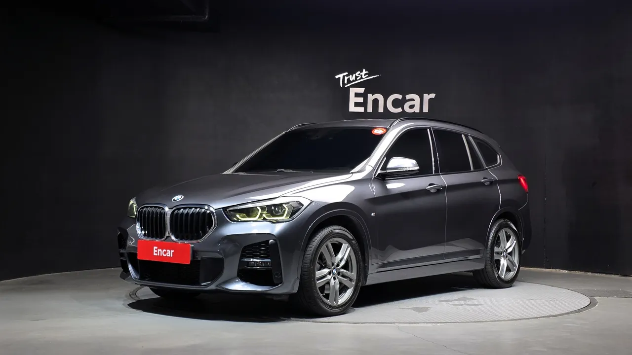 2022 BMW X1 xDrive 20i M Sport