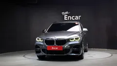 2022 BMW X1 xDrive 20i M Sport — фото 3