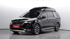 2023 Kia Carnival Diesel 7-Seater Hi-Limousine — фото 1