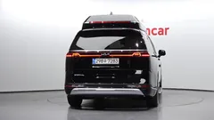 2023 Kia Carnival Diesel 7-Seater Hi-Limousine — фото 4