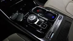 2023 Kia Carnival Diesel 7-Seater Hi-Limousine — фото 9