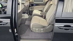 2023 Kia Carnival Diesel 7-Seater Hi-Limousine — фото 12
