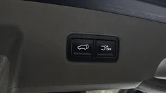 2023 Kia Carnival Diesel 7-Seater Hi-Limousine — фото 15