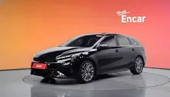 2022 Kia K3 1.6 Turbo GT 5Door — фото 1