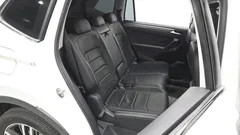 2023 Volkswagen Tiguan 2.0 TSI Prestige — фото 12