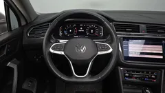 2023 Volkswagen Tiguan 2.0 TSI Prestige — фото 14