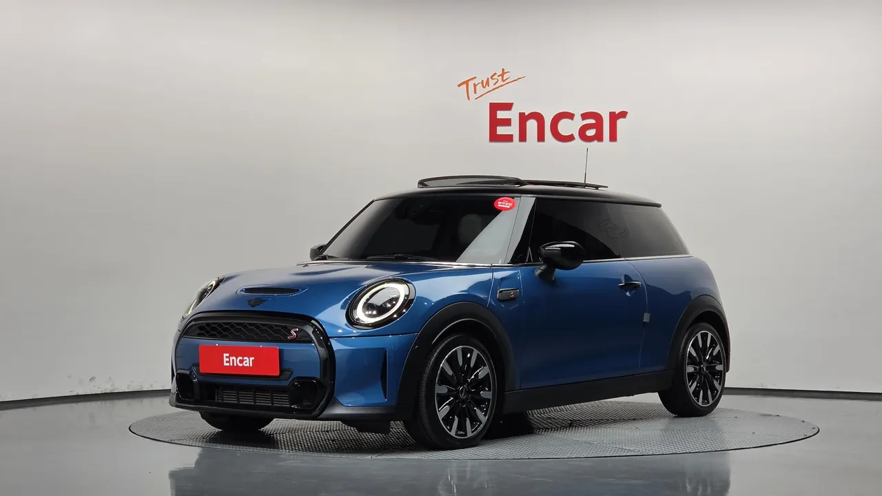 2023 Mini Cooper Classic