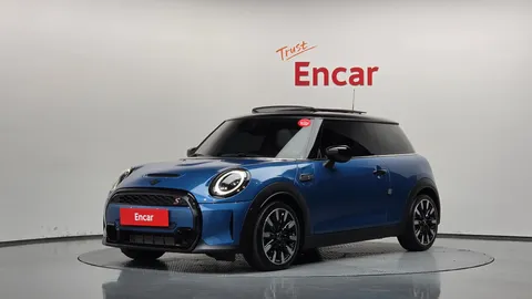 2023 Mini Cooper Classic