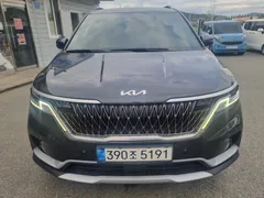 2023 Kia Carnival Diesel 9-Seater Prestige — фото 2