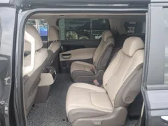 2023 Kia Carnival Diesel 9-Seater Prestige — фото 8
