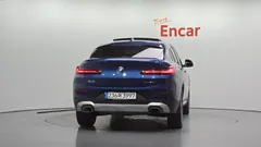 2022 BMW X4 xDrive20i xLine, синий — фото 4