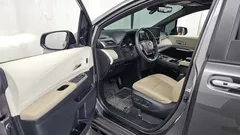 2022 Toyota Sienna 2.5 Hybrid 2WD, серый — фото 10