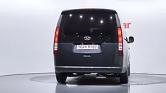2022 Hyundai Staria Tourer 11-Seater — фото 4