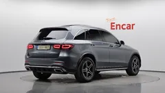 2022 Mercedes-Benz GLC-Class GLC300 4MATIC — фото 2