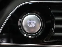 2022 Genesis G70 Gasoline 2.0T 2WD — фото 15